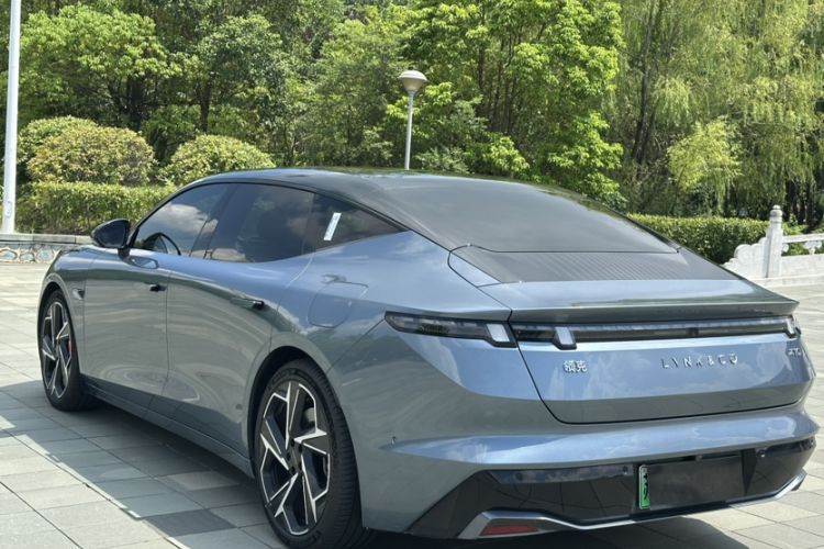 Used Lynk & Co Z10 2025 95 kWh 702 km All-Wheel Drive Intelligent Driving Ultra Exterior 5
