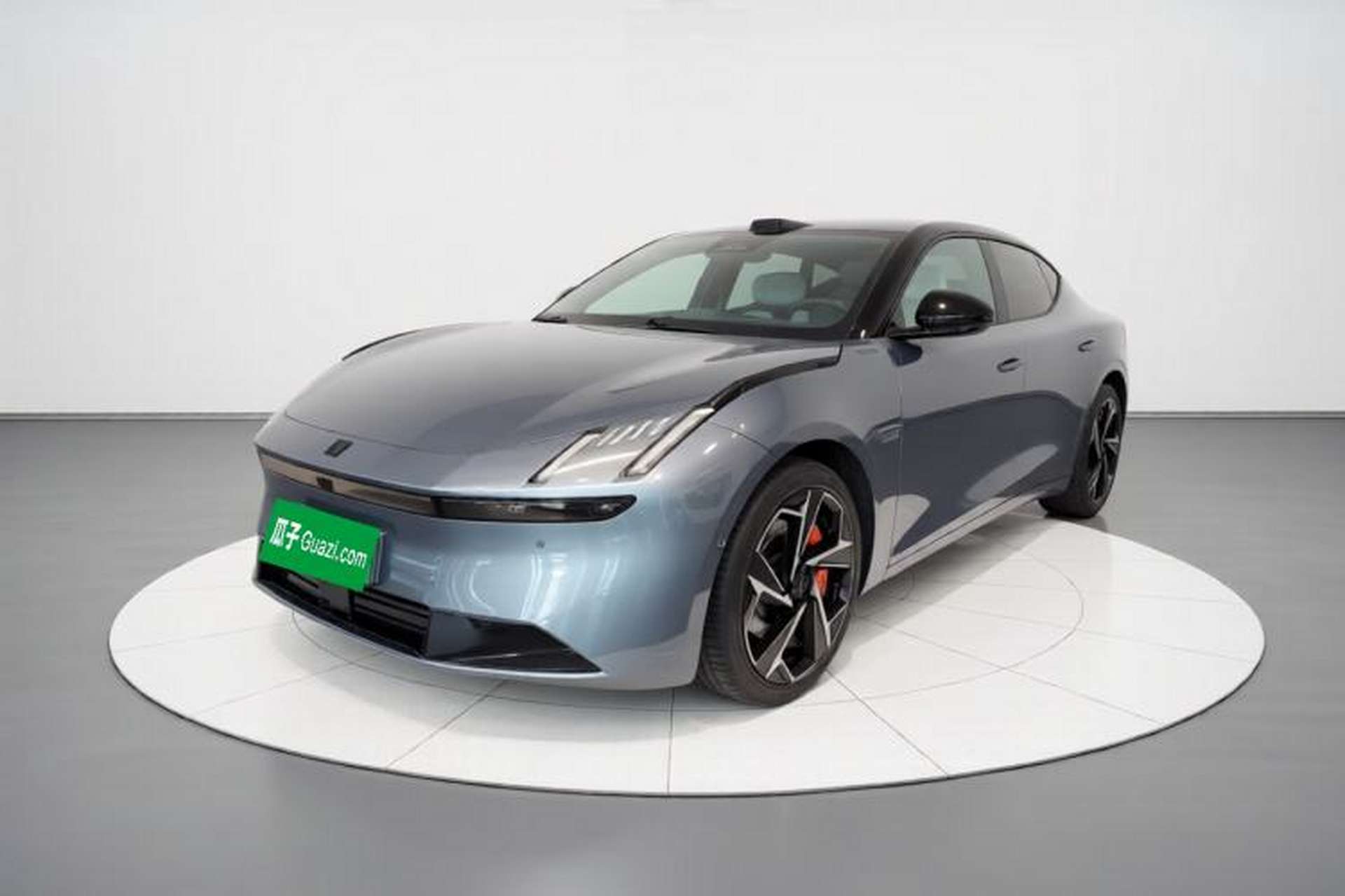 Used Lynk & Co Z10 2025 95 kWh 702 km All-Wheel Drive Intelligent Driving Ultra Front Left 45 Deg