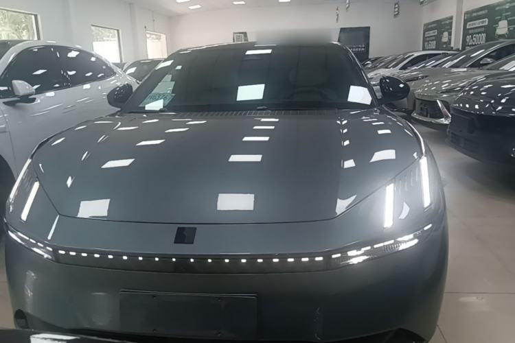 Used Lynk & Co Z10 2025 95 kWh 766 km Range Rear-Wheel Drive Max Front