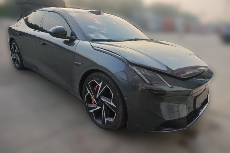 Used Lynk & Co Z10 2025 95 kWh 702 km All-Wheel Drive Intelligent Driving Ultra Front Right 45 Deg