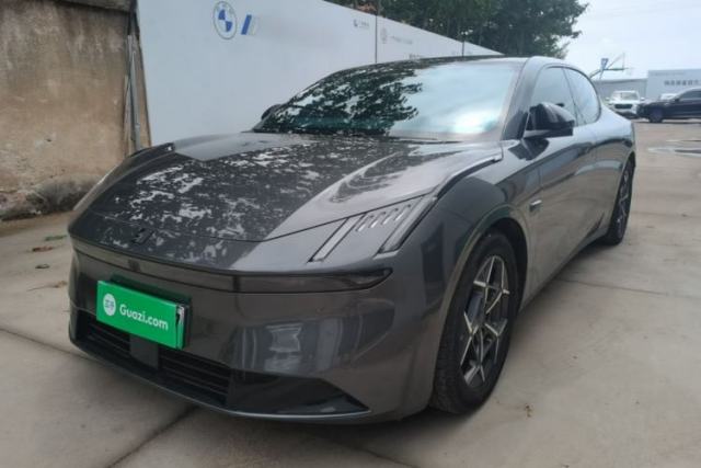 Used Lynk & Co Z10 2025 95 kWh 766 km Range Rear-Wheel Drive Max