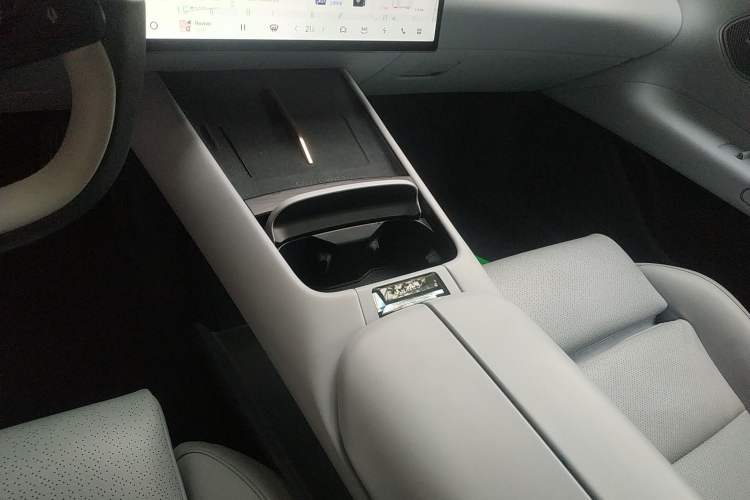 Used Lynk & Co Z10 2025 95 kWh 702 km All-Wheel Drive Intelligent Driving Ultra Gear Lever