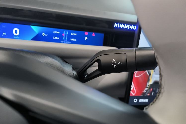 Used Lynk & Co Z10 2025 95 kWh 702 km All-Wheel Drive Intelligent Driving Ultra Gear Lever