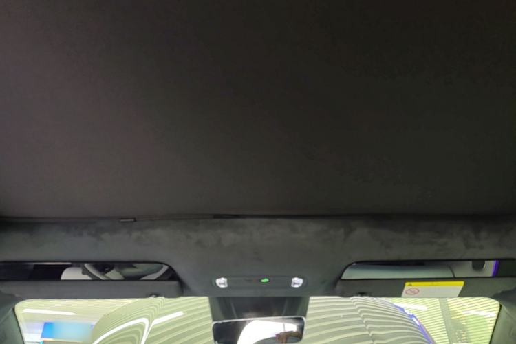 Used Lynk & Co Z10 2025 95 kWh 766 km Range Rear-Wheel Drive Max Headliner