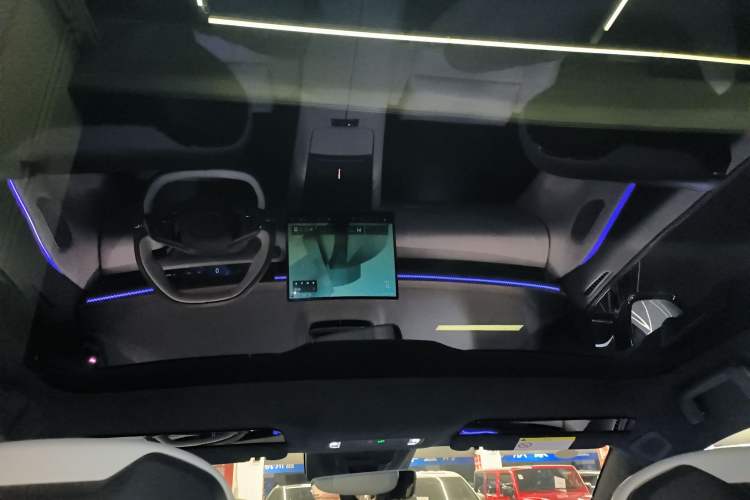 Used Lynk & Co Z10 2025 95 kWh 702 km All-Wheel Drive Intelligent Driving Ultra Headliner