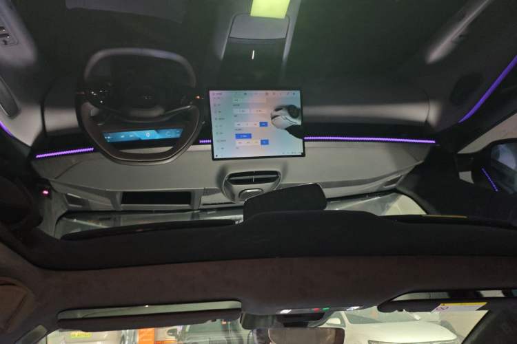Used Lynk & Co Z10 2025 95 kWh 702 km All-Wheel Drive Intelligent Driving Ultra Headliner