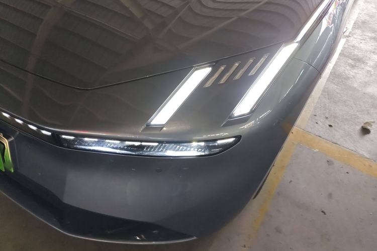 Used Lynk & Co Z10 2025 95 kWh 702 km All-Wheel Drive Intelligent Driving Ultra Left Front Headlight