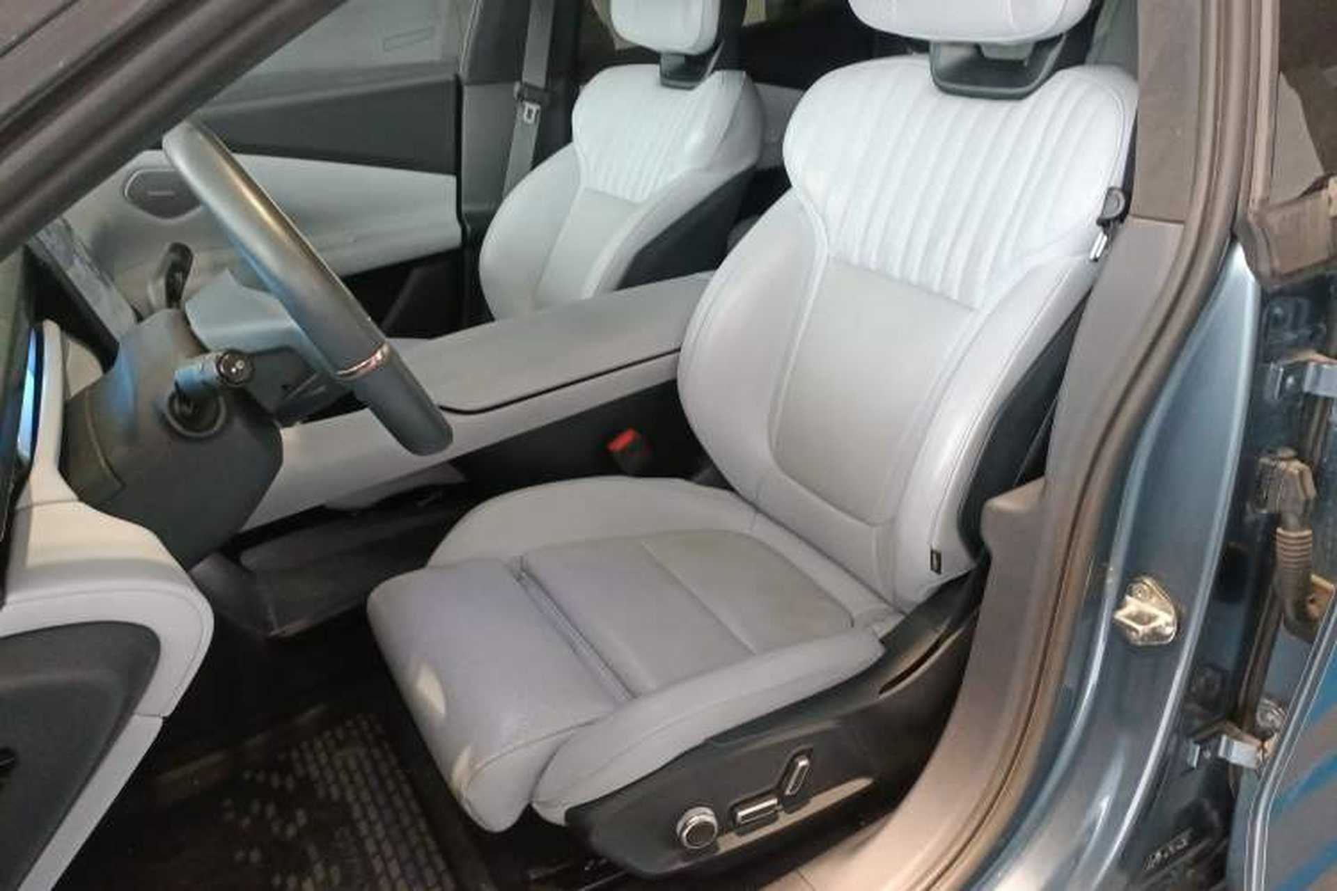 Used Lynk & Co Z10 2025 95 kWh 702 km All-Wheel Drive Intelligent Driving Ultra Left Front Seat