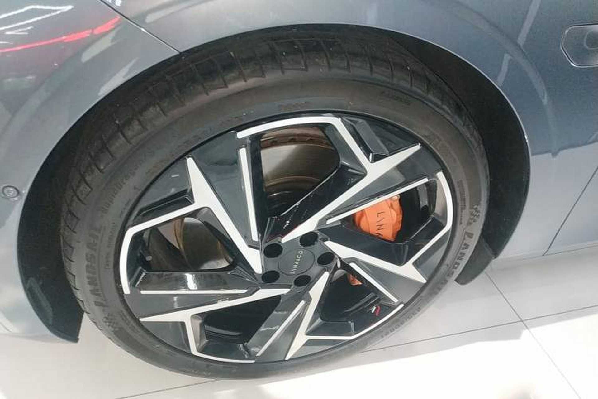 Used Lynk & Co Z10 2025 95 kWh 702 km All-Wheel Drive Intelligent Driving Ultra Left Front Wheel Hub