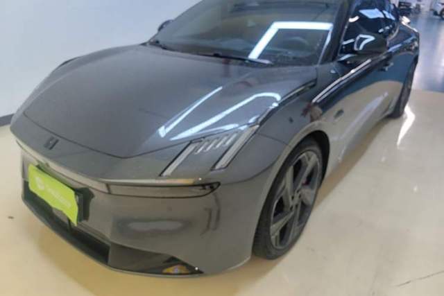 Used Lynk & Co Z10 2025 95 kWh 766 km Range Rear-Wheel Drive Max