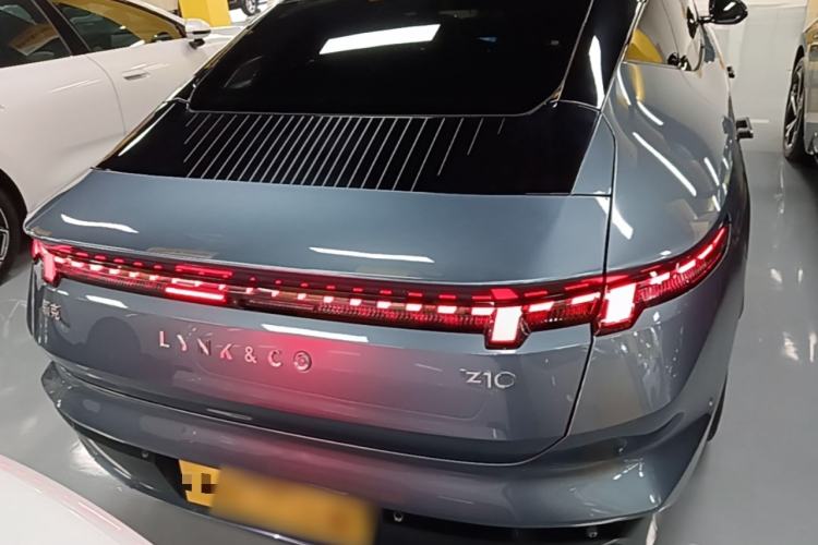 Used Lynk & Co Z10 2025 95 kWh 702 km All-Wheel Drive Intelligent Driving Ultra Rear