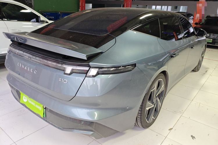 Used Lynk & Co Z10 2025 95 kWh 702 km All-Wheel Drive Intelligent Driving Ultra Rear Right 45 Deg