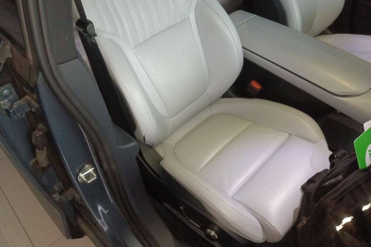 Used Lynk & Co Z10 2025 95 kWh 702 km All-Wheel Drive Intelligent Driving Ultra Right Front Seat