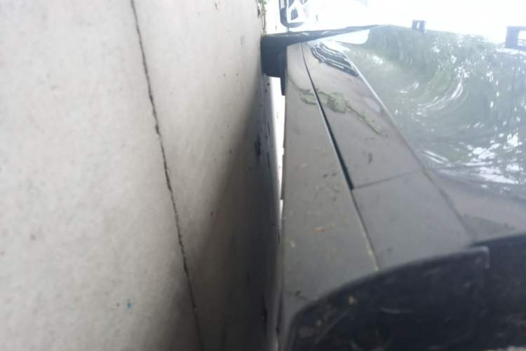 Used Lynk & Co Z10 2025 95 kWh 766 km Range Rear-Wheel Drive Max Right Side Sill