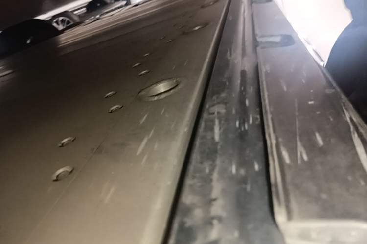 Used Lynk & Co Z10 2025 95 kWh 766 km Range Rear-Wheel Drive Max Right Side Sill