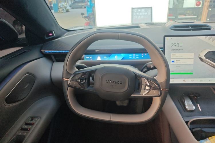 Used Lynk & Co Z10 2025 95 kWh 702 km All-Wheel Drive Intelligent Driving Ultra Steering Wheel