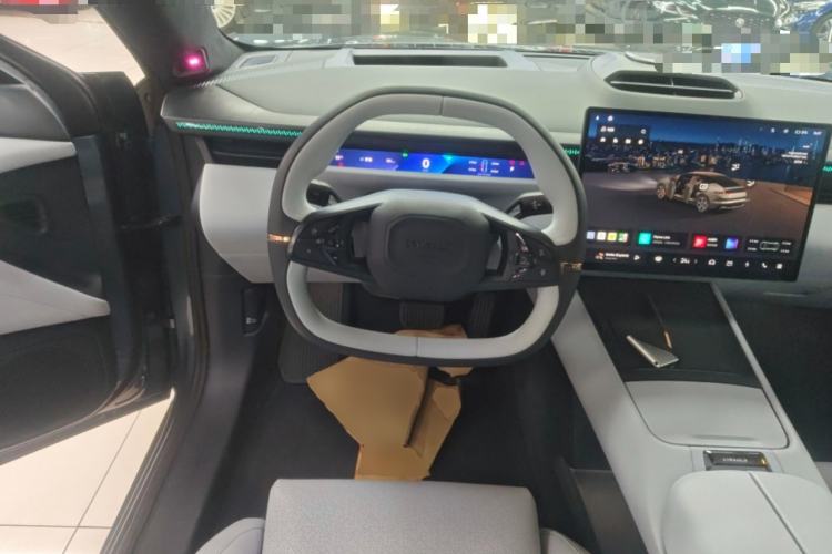 Used Lynk & Co Z10 2025 95 kWh 702 km All-Wheel Drive Intelligent Driving Ultra Steering Wheel