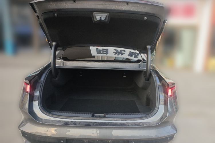 Used Lynk & Co Z10 2025 95 kWh 702 km All-Wheel Drive Intelligent Driving Ultra Trunk