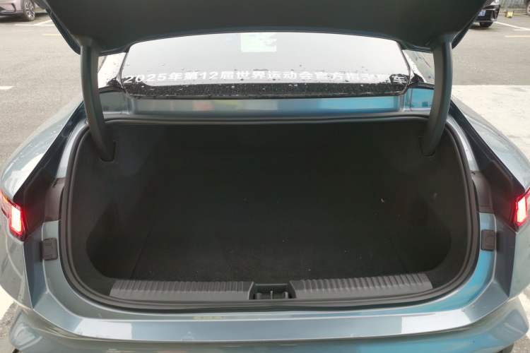 Used Lynk & Co Z10 2025 95 kWh 702 km All-Wheel Drive Intelligent Driving Ultra Trunk
