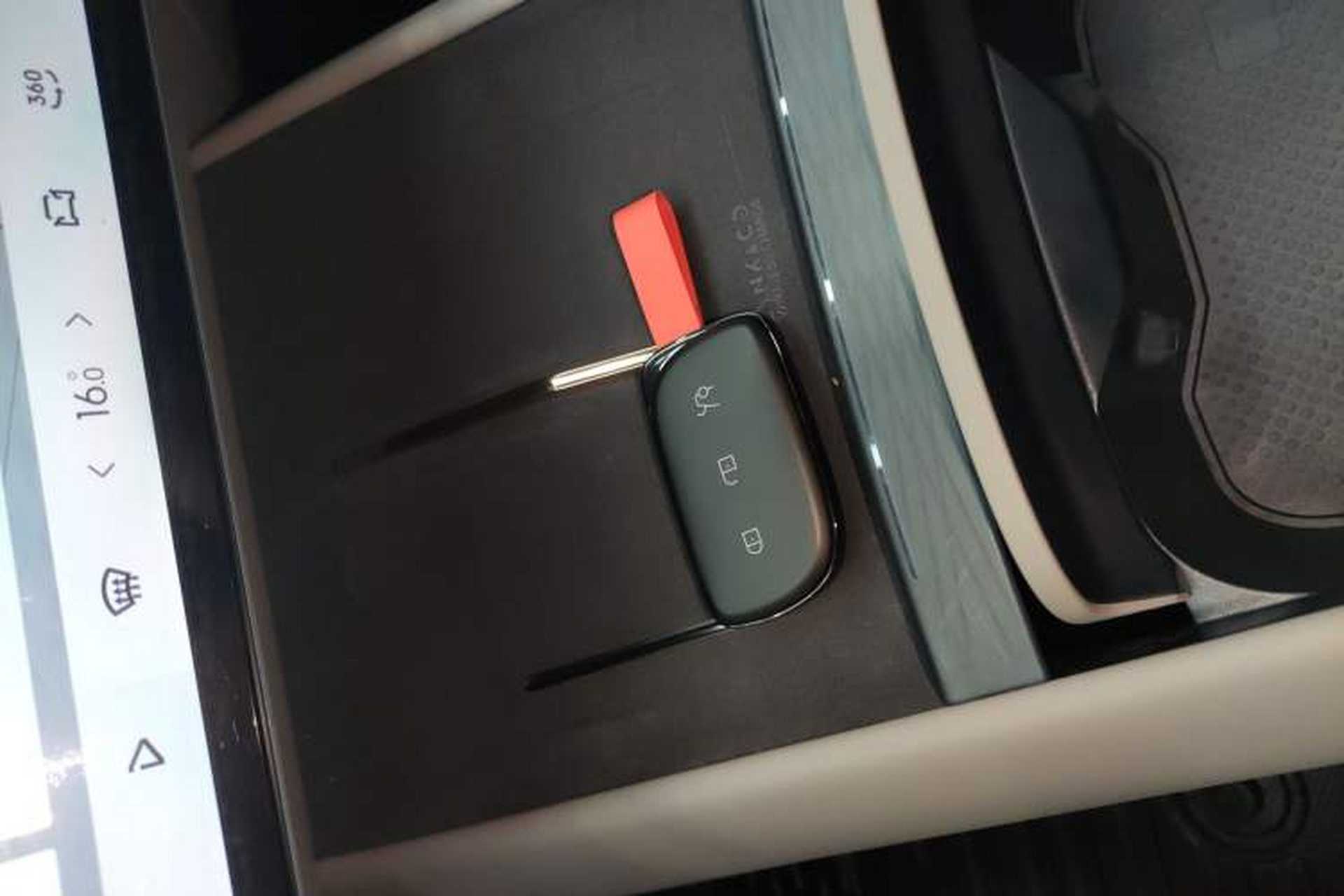 Used Lynk & Co Z10 2025 95 kWh 702 km All-Wheel Drive Intelligent Driving Ultra Vehicle Key