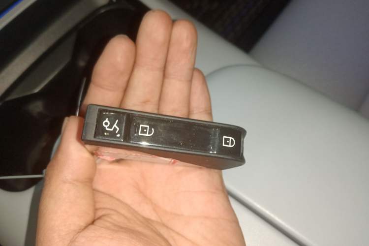 Used Lynk & Co Z10 2025 95 kWh 702 km All-Wheel Drive Intelligent Driving Ultra Vehicle Key