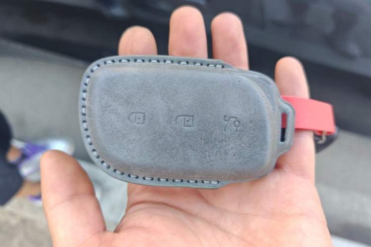 Used Lynk & Co Z10 2025 95 kWh 702 km All-Wheel Drive Intelligent Driving Ultra Vehicle Key