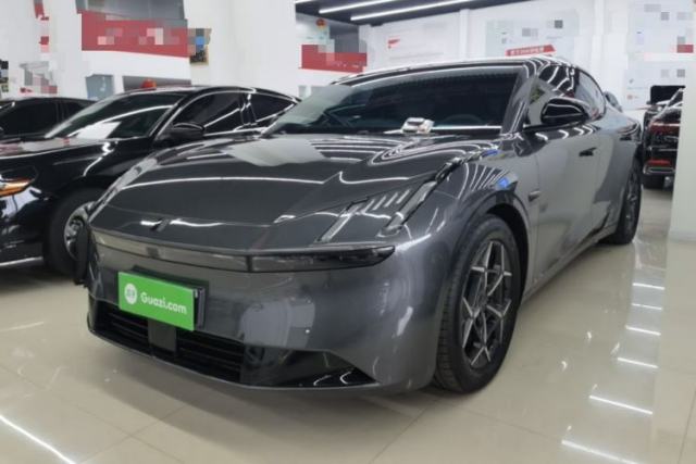 Used Lynk & Co Z10 2025 95 kWh 766 km Range Rear-Wheel Drive Max