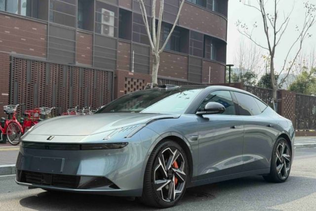 Used Lynk & Co Z10 2025 95 kWh 702 km All-Wheel Drive Intelligent Driving Ultra