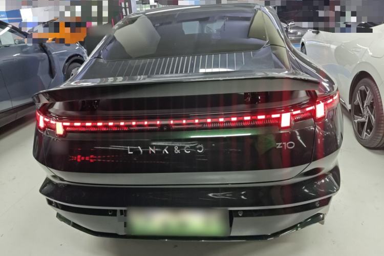 Used Lynk & Co Z10 2025 95 kWh 702 km All-Wheel Drive Intelligent Driving Ultra Exterior 4