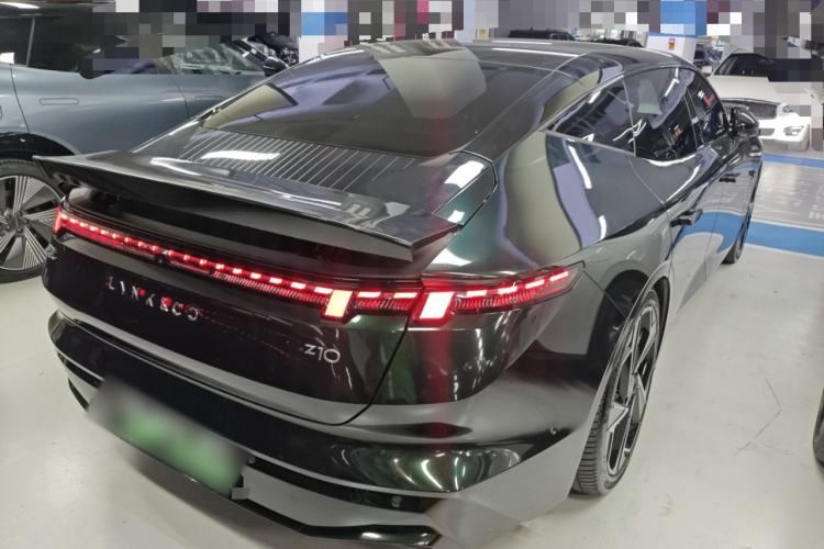 Used Lynk & Co Z10 2025 95 kWh 702 km All-Wheel Drive Intelligent Driving Ultra Exterior 5