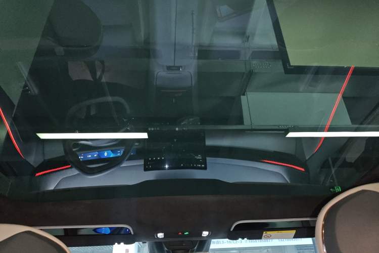 Used Lynk & Co Z10 2025 95 kWh 702 km All-Wheel Drive Intelligent Driving Ultra Headliner