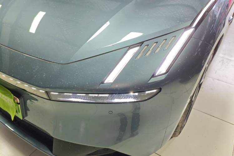 Used Lynk & Co Z10 2025 95 kWh 702 km All-Wheel Drive Intelligent Driving Ultra Left Front Headlight