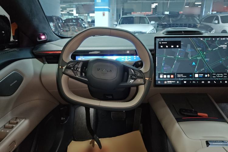 Used Lynk & Co Z10 2025 95 kWh 702 km All-Wheel Drive Intelligent Driving Ultra Steering Wheel