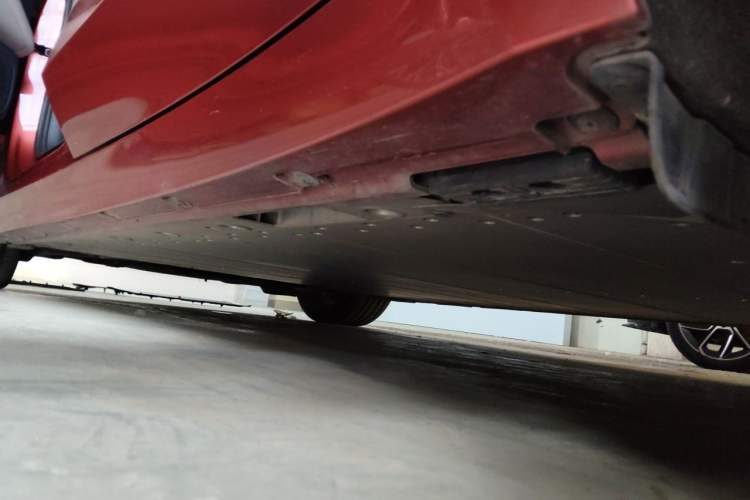Used Lynk & Co Z10 2025 95 kWh 702 km All-Wheel Drive Intelligent Driving Ultra Chassis Rear Left