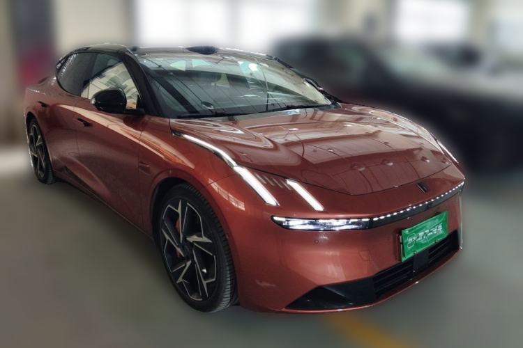Used Lynk & Co Z10 2025 95 kWh 702 km All-Wheel Drive Intelligent Driving Ultra Front Right 45 Deg