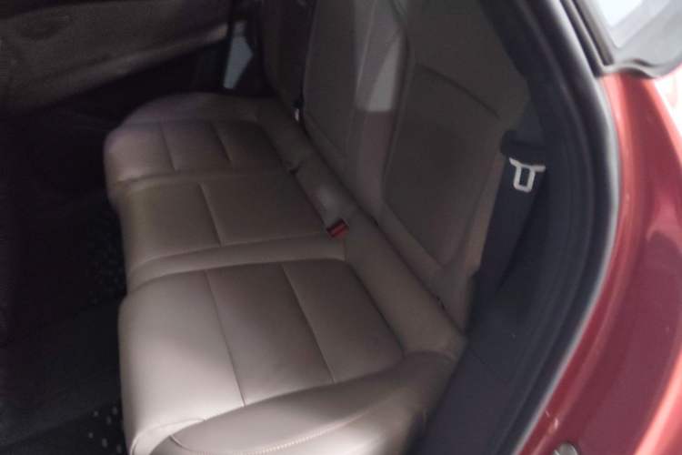 Used Lynk & Co Z10 2025 95 kWh 702 km All-Wheel Drive Intelligent Driving Ultra Left Rear Seat