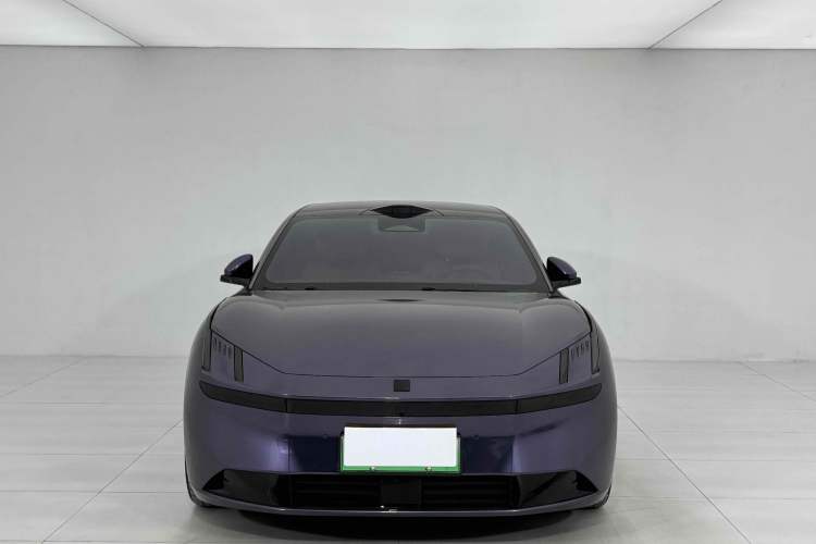 Used Lynk & Co Z10 2025 95 kWh 806 km Range Rear-Wheel Drive Advanced Driver-Assistance System Max Exterior 1