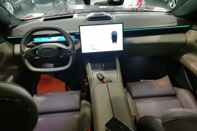 Used Lynk & Co Z10 2025 95 kWh 702 km All-Wheel Drive Intelligent Driving Ultra Center Console