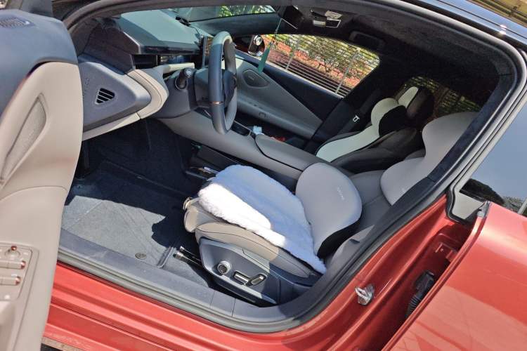 Used Lynk & Co Z10 2025 95 kWh 702 km All-Wheel Drive Intelligent Driving Ultra Driver Seat