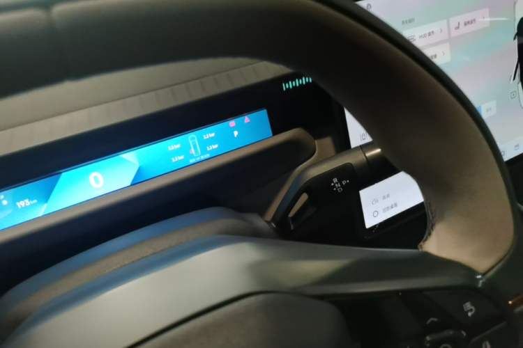Used Lynk & Co Z10 2025 95 kWh 702 km All-Wheel Drive Intelligent Driving Ultra Gear Lever