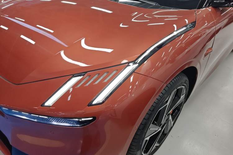 Used Lynk & Co Z10 2025 95 kWh 702 km All-Wheel Drive Intelligent Driving Ultra Left Front Headlight