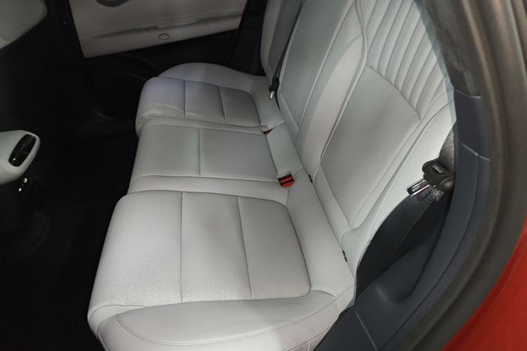Used Lynk & Co Z10 2025 95 kWh 702 km All-Wheel Drive Intelligent Driving Ultra Left Rear Seat