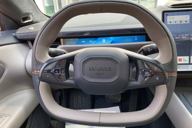 Used Lynk & Co Z10 2025 95 kWh 702 km All-Wheel Drive Intelligent Driving Ultra Steering Wheel