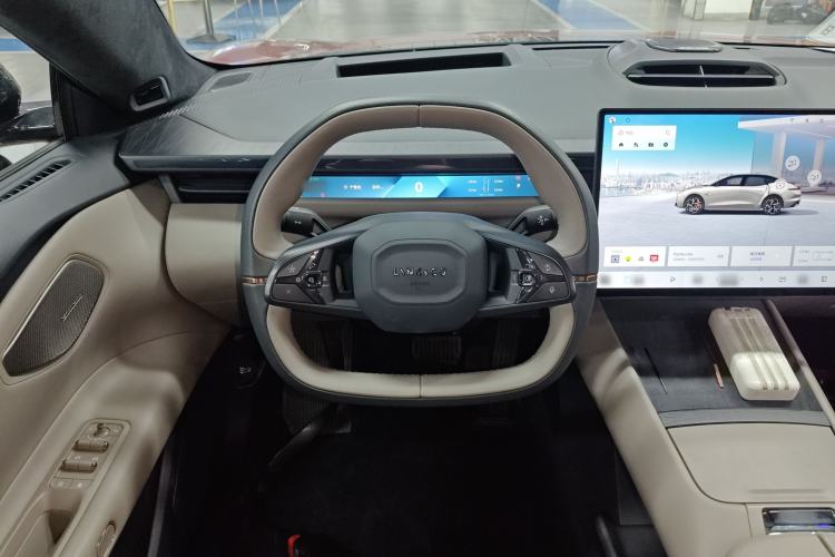 Used Lynk & Co Z10 2025 95 kWh 702 km All-Wheel Drive Intelligent Driving Ultra Steering Wheel