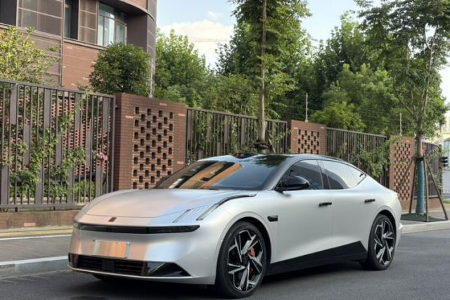 Used Lynk & Co Z10 2025 95 kWh 702 km All-Wheel Drive Intelligent Driving Ultra