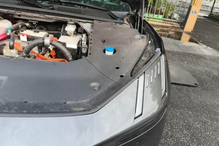 Used Lynk & Co Z10 2025 95 kWh 702 km All-Wheel Drive Intelligent Driving Ultra Engine Bay Left