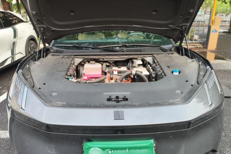 Used Lynk & Co Z10 2025 95 kWh 702 km All-Wheel Drive Intelligent Driving Ultra Engine Bay