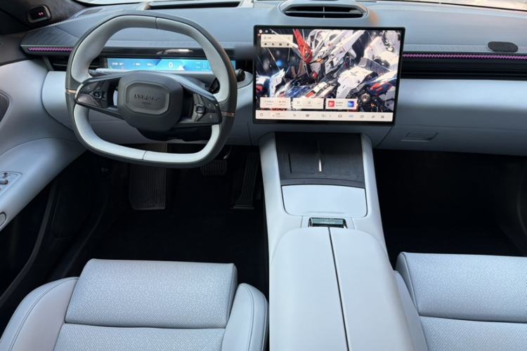 Used Lynk & Co Z10 2025 95 kWh 702 km All-Wheel Drive Intelligent Driving Ultra Interior 2