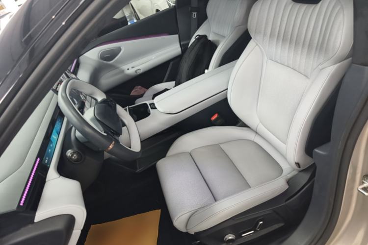 Used Lynk & Co Z10 2025 95 kWh 702 km All-Wheel Drive Intelligent Driving Ultra Left Front Seat