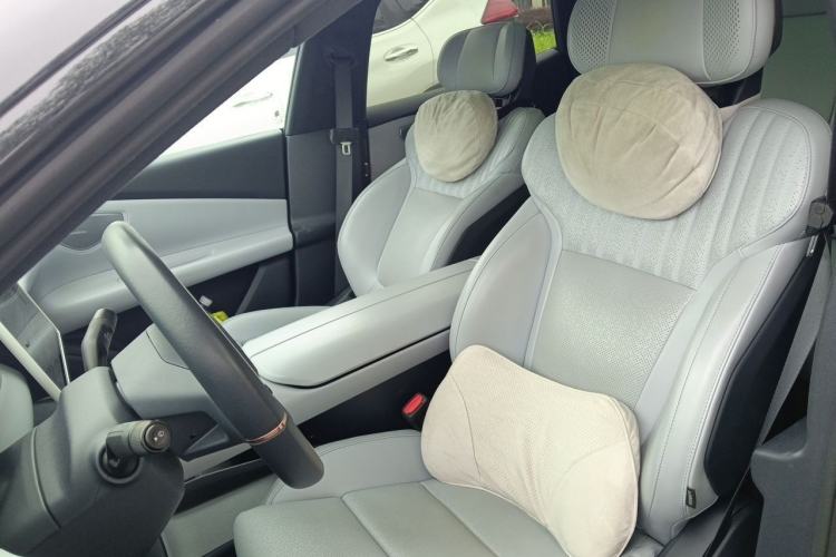 Used Lynk & Co Z10 2025 95 kWh 702 km All-Wheel Drive Intelligent Driving Ultra Left Front Seat
